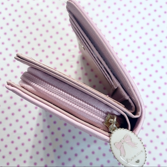 Cute Pink Kitty Cat Wallet - Kawaii Bifold Wallet - Picture 4 of 6